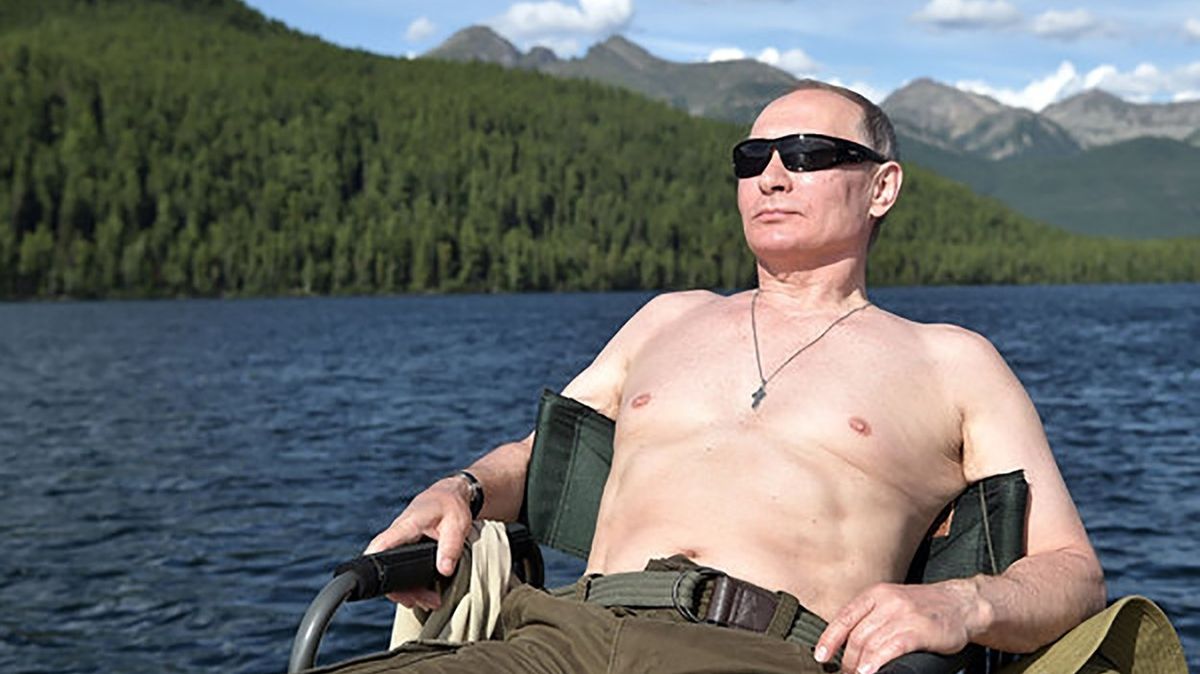 Putin suverénně vyhrál v anketě o nejvíc sexy Rusa